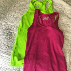 Under Armour fitted heat gear